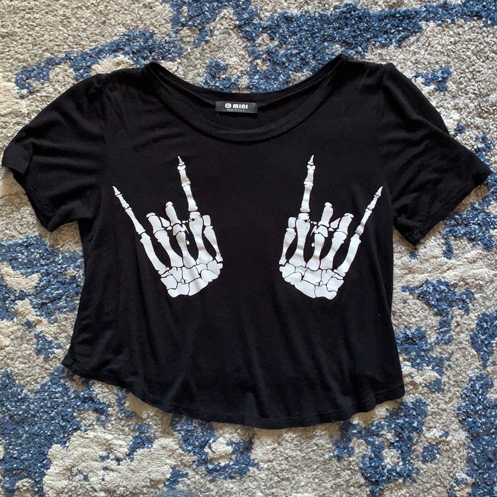 Black crop top